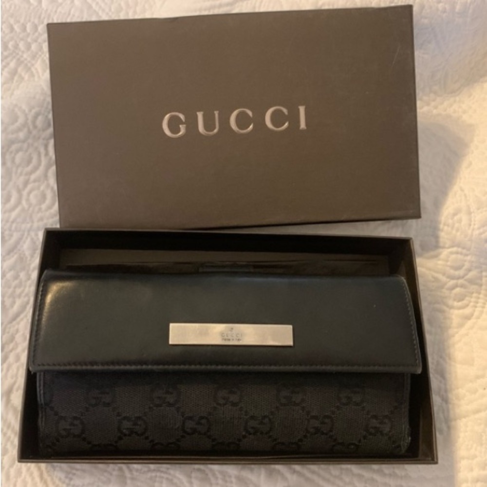 Authentic Gucci Black Wallet